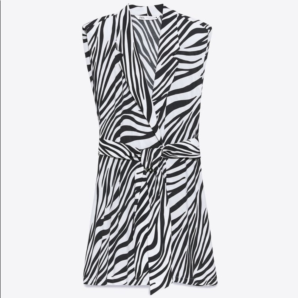 Zara animal print jumpsuit size M NWT
